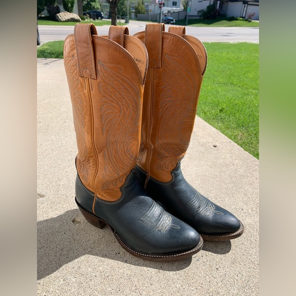Women’s Cowboy Boot - Alberta Boot Company - Picture 4 of 5